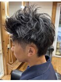 スパイキーショート