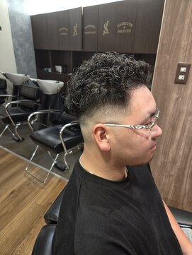 スリーク 吹田店(Sleek) 極道パーマ