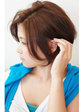 トルソー TORSO 【TORSO】柔らかなシルエットショートボブ