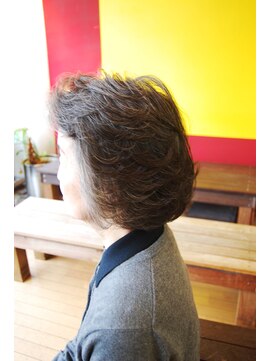 ベル(BELL) オーソドックスなレイヤースタイルです。【BELL桜新町/用賀】