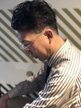 バーバーバー 八広(BARBER-BAR) 大人のパーマスタイル【バーバーバー 八広】