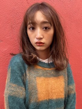 オブ ヘアー 自由が丘 ウエスト(Of HAIR WEST) ふんわりミディアムヘア