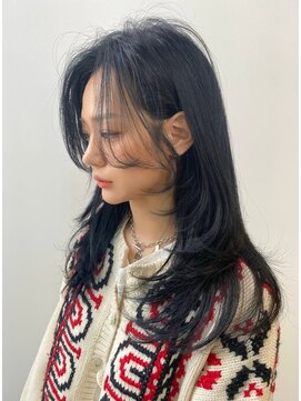 コア 梅田茶屋町店(Core) 髪質改善 艶髪 愛され 韓国風 前髪カット 小顔　梅田