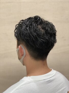 プラウド(PROUD) 七三 オールバック 田町 理容室 顔剃り 床屋 ツーブロック