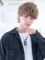 イオ 本厚木(io)&nbsp;メンズハイトーンカラーアップバングツーブロックモテ髪