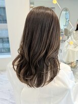 モナバイルーブル(MONA by Louvre)&nbsp;【MONA】レイヤーカット/大人ヘア/サラ艶ロング/ミルクティー