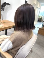 ルイス 宝塚(Luis)&nbsp;20代30代40代大人かわいい パツッと切りっぱなしスタイル