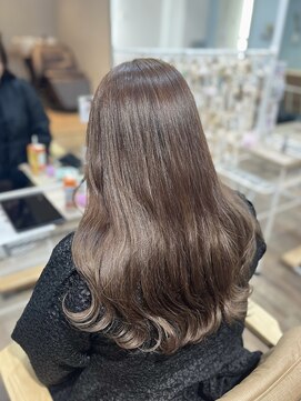 シュシュバイジャガラ 千葉駅北口店(chou chou byJAGARA) ミルキーベージュ【chouchou千葉・千葉駅】