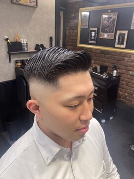 ブロートーキョーバーバーショップ 神田店(Bro Tokyo BARBERSHOP) 73スキンフェード