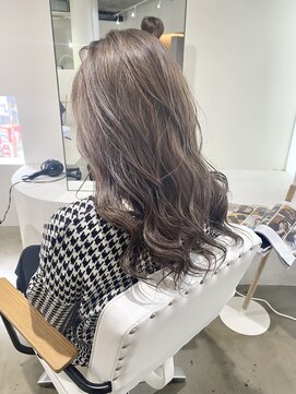 ユッカ 高槻茨木店(YUCCA) 【 YUCCA 】大人可愛い20代30代40代グレージュ