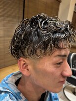 フラッパー(FLAPPER)&nbsp;メンズ/ブリーチ/ハイライト/メッシュ/スパイラルパーマ