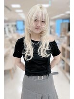 シャルムバイケンジ(Charm.by KENJE)&nbsp;ブリーチカラー/ブリーチ/ブロンドヘア/ブランド/抜きっぱなし