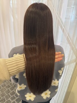 フィガロ ミリー 北生駒店(Figaro Mily) カラーカット