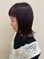美容室ヒラトヤ 都南店&nbsp;ひし形シルエット簡単スタイリングカーキベージュロングヘア