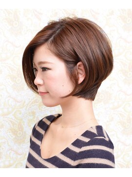 キッカ 千葉中央店(CHICCA) 【CHICCA 千葉中央店】クール×シルエットボブ（横）