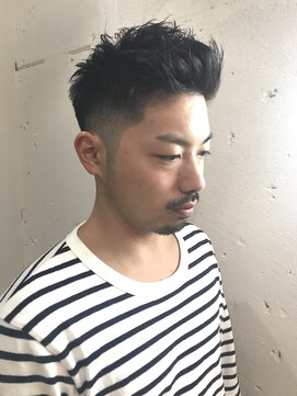 ヘアーワークス ヘルム 渋谷店(HAIR WORKS HELM) フェードカット