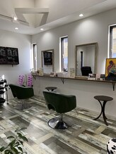 サロン・ボー・タン