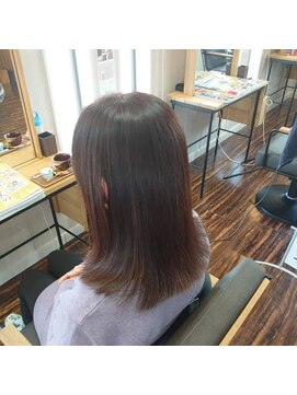 サク(SAKU) 外ハネスタイル