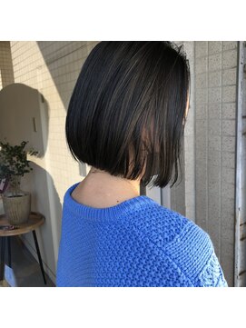 イツモノトコロ(kami to zakka) 【イツモノトコロ】ぱっつんボブ×デザインカラー♪