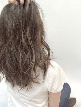 スタイル 成城学園前(STYLE) レイヤースタイル　ハイライトカラー３