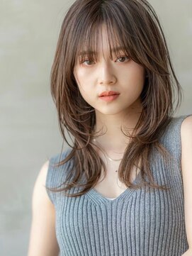 ドットハリス(.Hallis) 大人かわいい/小顔/ミディアムレイヤー/20代30代40代