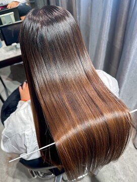 ベルン(bern) 髪質改善縮毛矯正/ナチュラルベージュ