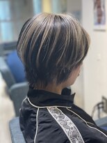 ヘアリゾート ルアーナ エルア(Hair Resort LUANA `elua)&nbsp;アンブレラカラー＋ショートウルフ☆中橋