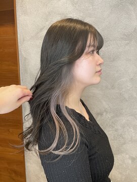 モスト ブリヤン(MOST BURYAN) ハイトーンインナーカラー×20代韓国風ロング