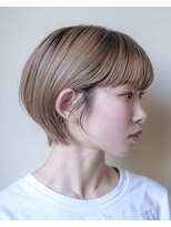 ルプラ ブリリアント(le-pla brilliant)&nbsp;マッシュ/耳掛けショート/ミルクティーベージュ/ブリーチ/豊橋