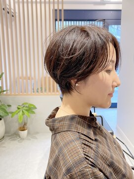 ロア(LOA) くびれショート耳掛けもみれ毛