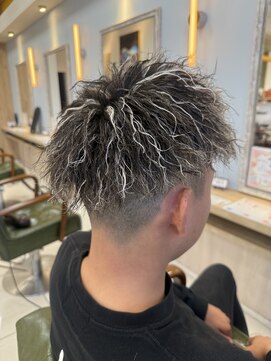 アース 都城川東店(HAIR & MAKE EARTH) ツイストパーマ×ホワイトメッシュ