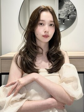 ミンクスオーバー(MINX OVER) 韓国ヘア/レイヤーカット/縮毛矯正/髪質改善/前髪顔まわりカット