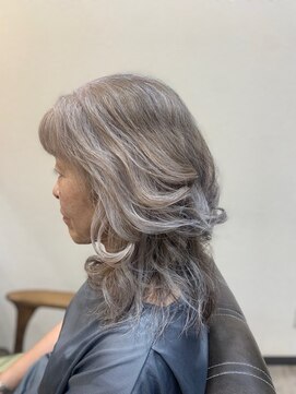 ドリーバンスアポロ 秦野 ホワイトグレージュ