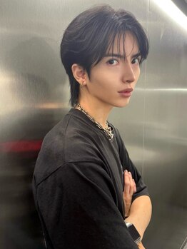 メンズサロン スライバイリアオオサカ(Sly By Ria OSAKA)の写真/清潔感溢れる“モテるビジネススタイル”をご提案！髪質・骨格・クセを見極めて施術するから再現性も◎