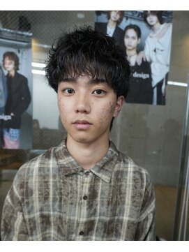 ピア ヤクイン(Pia Yakuin) ラフマッシュショート ラフパーマ