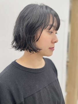 ロマリア 青山 南青山(Lomalia) Lomalia青山/暗めカラーパーマボブ前髪カット