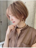 ボンドストーリーノヴァ(Bond Story nova) 丸みナチュラルショート×ミルクティーベージュ