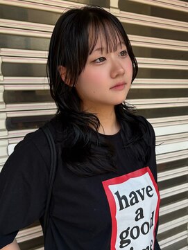 アメリ(AMELIE) 【春山心彩】32ミリコテで簡単！ミディアムレイヤーカット