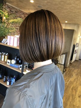 シークス(SYKTH.) ☆大人カワイイ丸みがショートボブ☆