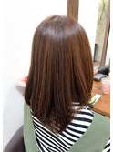 毛先がまとまるツヤツヤストレート