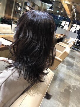 ヘアサロン レーヌ(Hair salon Reine) くびれミディアム×ブルーラベンダー