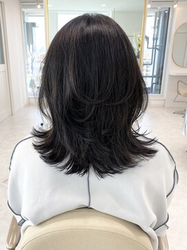 レミエ ダイカンヤマ(lemiie) 代官山 lemiie★暗い髪でも可愛いウルフカット