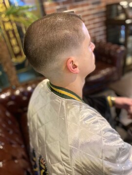 バレス 田町(BALES) [スキンフェード/ツイストスパイラル/田町]