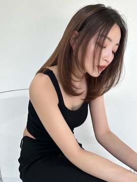 ヨロ 小岩(YOLO) ハイライトショートヘアダブルカラーイルミナカラーオージュア