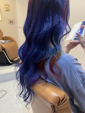 ニィ(2iee.) レインボーカラー