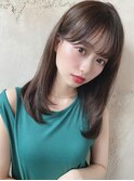 シースルーバング×レイヤーカットが王道可愛いに一味を