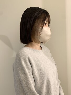 ユニコ(unico) ボブ/イヤリングカラー