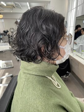 ユノ(juno) 【中目黒】ショートボブふわふわウェーブパーマ！オリーブカラー