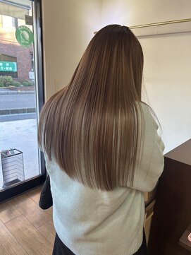 ラック 津田沼(LUCK) ベージュ/筋感ハイライト