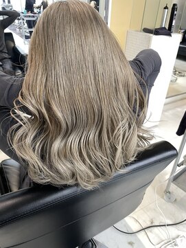 シャンプーボーイエイムス(SHAMPOO BOY aims) ブロンド